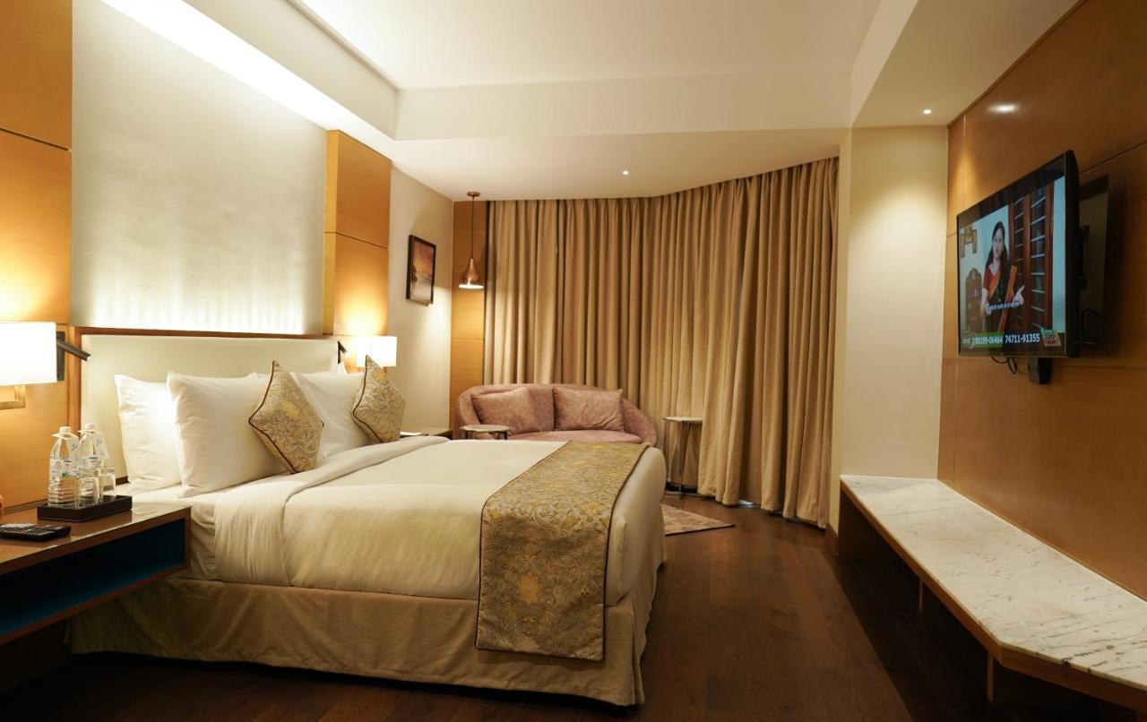 Gokulam Grand Trivandrum Thiruvananthapuram Exterior foto