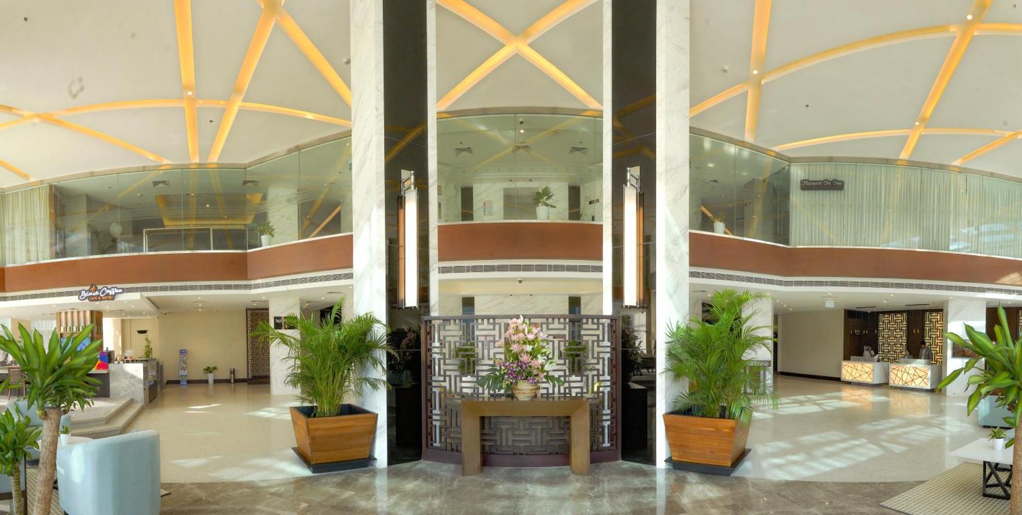 Gokulam Grand Trivandrum Thiruvananthapuram Exterior foto